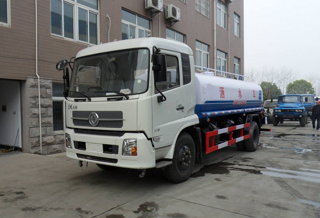 ����|�L(f��ng)���\8����ˮ܇