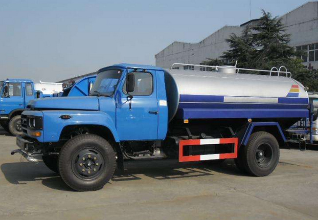 ����|�L(f��ng)���^8.8����ˮ܇